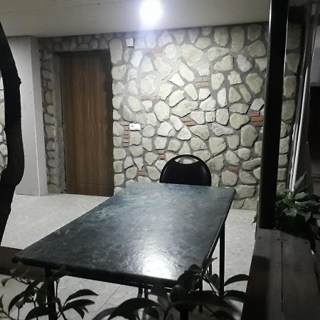 Hotel E U R O P E Kvareli Εξωτερικό φωτογραφία